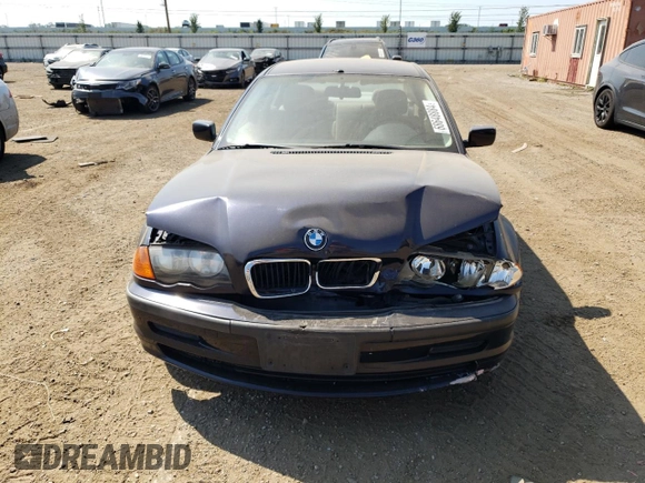 2001 BMW 3 Series 325i with VIN WBAAN37471ND45451, listed as a Copart auction lot 68648884 with 156,589 mi miles and Salvage Title. Bid and sale history available at carsss.com. Image 5.