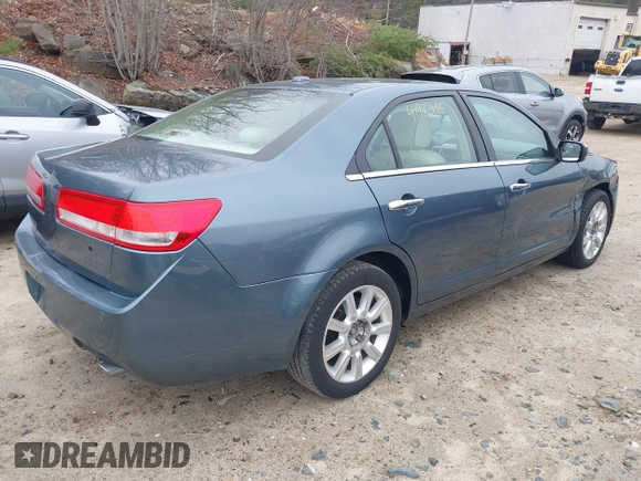 2012 Lincoln MKZ with VIN 3LNHL2GCXCR809995, listed as a IAAI auction lot 41912495 with 85,633 mi miles and . Bid and sale history available at carsss.com. Image 4.