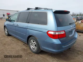 2006 Honda Odyssey EX-L with VIN 5FNRL38736B000599, listed as a IAAI auction lot 41862050 with 225,164 mi miles. Bid and sale history available at carsss.com. Image 3.