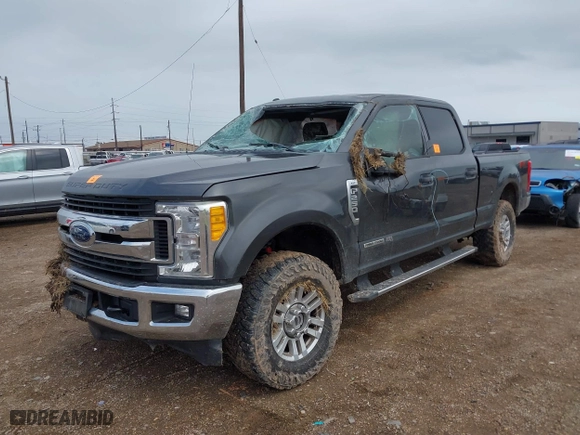 2017 Ford Super Duty F-250 SRW Lariat with VIN 1FT7W2BT3HEF46385, listed as a IAAI auction lot 41456074 with 1 mi miles. Bid and sale history available at carsss.com. Image 17.