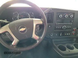 2015 Chevrolet Express Cargo с VIN 1GCWGFCF2F1163339, выставлен на аукционе IAAI как лот 42854317 с пробегом 179 463 миль миль и . История ставок и продаж доступна на DreamBid. Изображение 6.