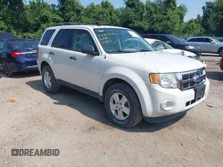 2011 Ford Escape XLT с VIN 1FMCU9DG3BKB69543, выставлен на аукционе IAAI как лот 42763900 с пробегом 82 676 миль миль и . История ставок и продаж доступна на DreamBid. Изображение 1.