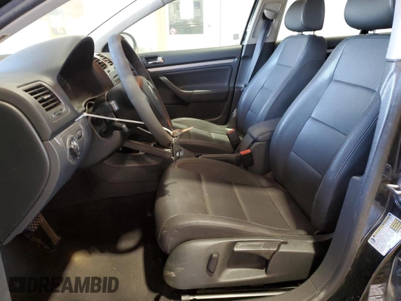 2005 Volkswagen Jetta with VIN 3VWST71KX5M634698, listed as a Copart auction lot 74568524 with 352,048 mi miles and Salvage title. Bid and sale history available at DreamBid. Image 7.