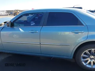 2008 Chrysler 300 LX with VIN 2C3KA43R08H267996, listed as a IAAI auction lot 41651603 with 188,760 mi miles. Bid and sale history available at carsss.com. Image 14.