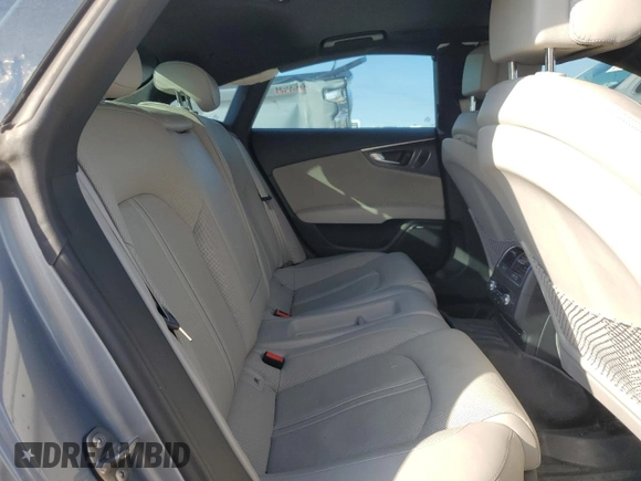 2018 Audi S7 Prestige z VIN WAU2FAFCXJN039744, wystawiony jako Copart lot #81291564 z przebiegiem 73 238 mil mil oraz Szkoda całkowita • Salvage title. Historia ofert i sprzedaży dostępna na DreamBid. Obrazek 10.
