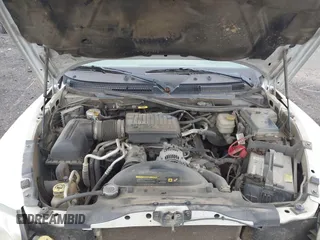 2005 Dodge Dakota SLT z VIN 1D7HW42N25S220436, wystawiony jako IAAI lot #42345700 z przebiegiem 119 010 mil mil oraz . Historia ofert i sprzedaży dostępna na DreamBid. Obrazek 10.