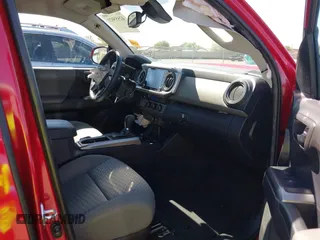 2022 Toyota Tacoma SR5 with VIN 3TMAZ5CN5NM194494, listed as a IAAI auction lot 42555021 with 20,915 mi miles and . Bid and sale history available at DreamBid. Image 5.