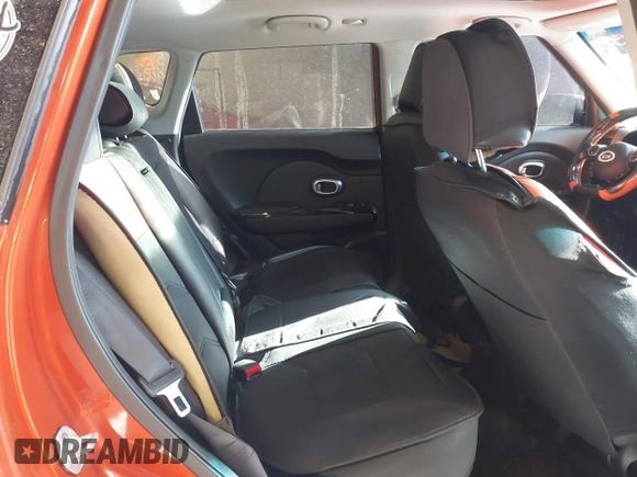 2018 Kia Soul ! with VIN KNDJX3AA2J7551936, listed as a IAAI auction lot 41815959 with 149,014 mi miles. Bid and sale history available at carsss.com. Image 8.