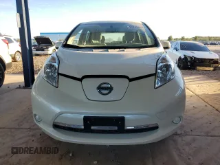 2017 Nissan LEAF SL with VIN 1N4BZ0CPXHC300894, listed as a Copart auction lot 82243014 with 9,895 mi miles and Clean Title. Bid and sale history available at carsss.com. Image 5.