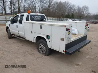 2008 Ford F-350 with VIN 1FDSX35R48ED23037, listed as a IAAI auction lot 41791016 with Not provided miles and . Bid and sale history available at DreamBid. Image 3.