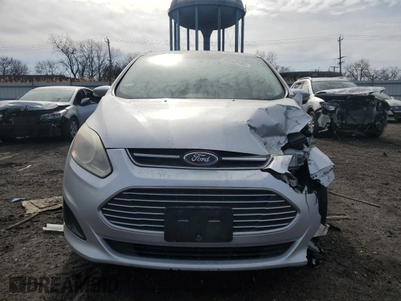 2013 Ford C-Max SE with VIN 1FADP5AUXDL547329, listed as a Copart auction lot 46392195 with 196,995 mi miles and Salvage Title. Bid and sale history available at carsss.com. Image 5.