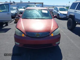 2006 Toyota Camry STD z VIN 4T1BE30K06U140494, wystawiony jako IAAI lot #41837962 z przebiegiem 127 780 mil mil oraz . Historia ofert i sprzedaży dostępna na DreamBid. Obrazek 6.