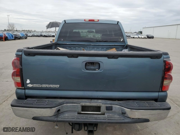2007 Chevrolet Silverado 1500 Classic LT1 with VIN 2GCEC13ZX71121095, listed as a Copart auction lot 47680365 with 313,727 mi miles and Salvage Title. Bid and sale history available at carsss.com. Image 6.