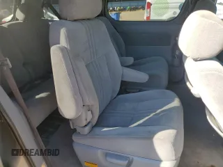 2003 Toyota Sienna LE with VIN 4T3ZF13C33U552593, listed as a Copart auction lot 77281524 with 177,659 mi miles and Clean Title. Bid and sale history available at carsss.com. Image 11.
