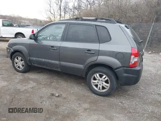 2007 Hyundai Tucson SE with VIN KM8JN12D57U522679, listed as a IAAI auction lot 41891506 with 223,190 mi miles. Bid and sale history available at carsss.com. Image 3.