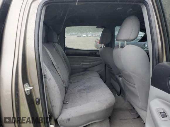 2011 Toyota Tacoma with VIN 3TMLU4EN3BM061971, listed as a Copart auction lot 51469625 with 201,592 mi miles and Clean Title. Bid and sale history available at carsss.com. Image 10.