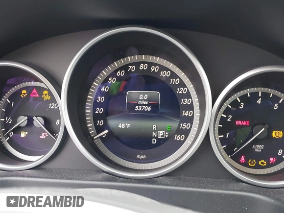 2016 Mercedes-Benz E-Class E 350 Luxury with VIN WDDHF8JB4GB252838, listed as a IAAI auction lot 41827623 with 53,706 mi miles. Bid and sale history available at carsss.com. Image 7.