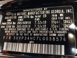 2020 Kia Telluride EX with VIN 5XYP34HC7LG038576, listed as a IAAI auction lot 41631868 with 81,827 mi miles and . Bid and sale history available at DreamBid. Image 9.