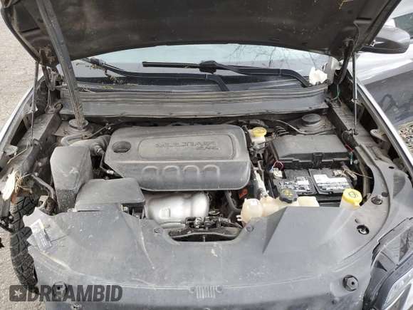 2019 Jeep Cherokee Altitude with VIN 1C4PJMLB0KD414259, listed as a Copart auction lot 51350575 with 68,120 mi miles and Salvage title. Bid and sale history available at DreamBid. Image 14.