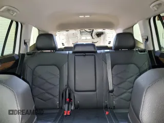 2025 Volkswagen Atlas SE with VIN 1V2HR2CA5SC503516, listed as a Copart auction lot 51640035 with 10,439 mi miles and Clean title. Bid and sale history available at DreamBid. Image 10.