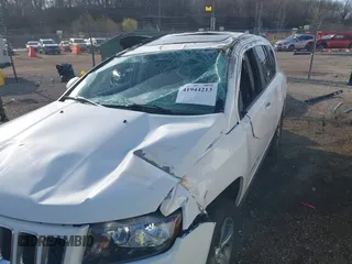2017 Jeep Compass High Altitude with VIN 1C4NJDEB4HD192984, listed as a IAAI auction lot 41944213 with 128,437 mi miles. Bid and sale history available at carsss.com. Image 6.