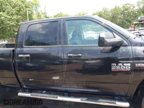 2015 Ram 2500 Tradesman with VIN 3C6UR5CJ5FG679459, listed as a IAAI auction lot 42434992 with 81,327 mi miles and . Bid and sale history available at DreamBid. Image 13.
