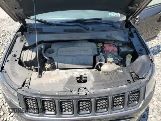 2019 Jeep Compass Altitude with VIN 3C4NJDBB0KT683557, listed as a Copart auction lot 59211055 with 102,648 mi miles and Salvage title. Bid and sale history available at DreamBid. Image 12.