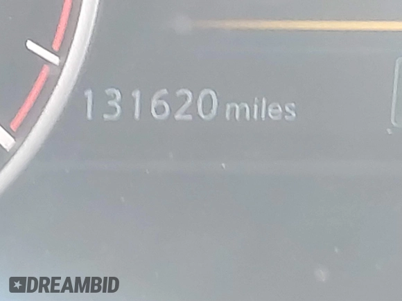 2017 Nissan Maxima SV with VIN 1N4AA6AP9HC413793, listed as a IAAI auction lot 41774072 with 131,620 mi miles. Bid and sale history available at carsss.com. Image 7.