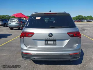 2024 Volkswagen Tiguan S with VIN 3VVRB7AX6RM030444, listed as a IAAI auction lot 41757576 with 41,717 mi miles. Bid and sale history available at carsss.com. Image 15.