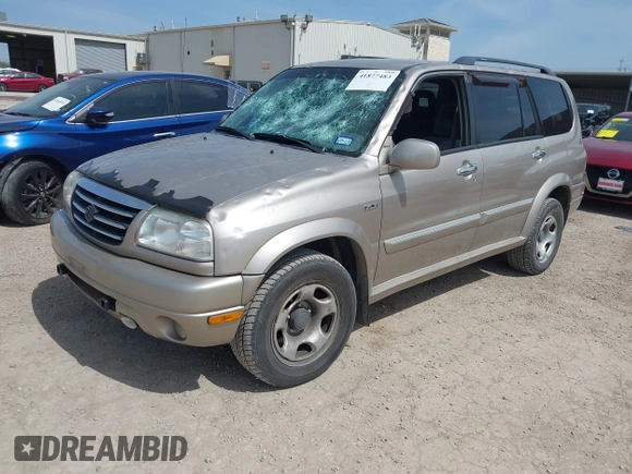 2002 Suzuki XL-7 Standard with VIN JS3TX92V424119690, listed as a IAAI auction lot 41877483 with 113,590 mi miles. Bid and sale history available at carsss.com. Image 17.