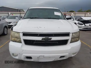 2007 Chevrolet Tahoe LS with VIN 1GNFC13J97R281157, listed as a IAAI auction lot 42167329 with Not provided miles and . Bid and sale history available at DreamBid. Image 13.