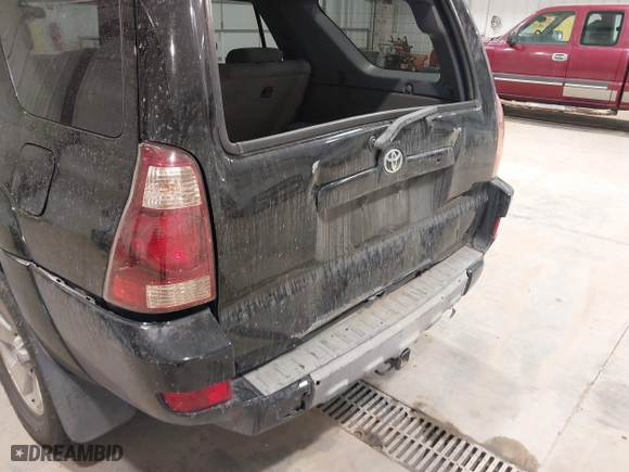 2005 Toyota 4Runner SR5 with VIN JTEBU14R258030830, listed as a IAAI auction lot 41550045 with 269,026 mi miles. Bid and sale history available at carsss.com. Image 6.