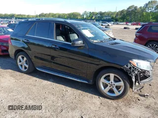 2018 Mercedes-Benz GLE 350 z VIN 4JGDA5HB2JB036484, wystawiony jako IAAI lot #42280440 z przebiegiem 83 565 mil mil oraz . Historia ofert i sprzedaży dostępna na DreamBid. Obrazek 1.