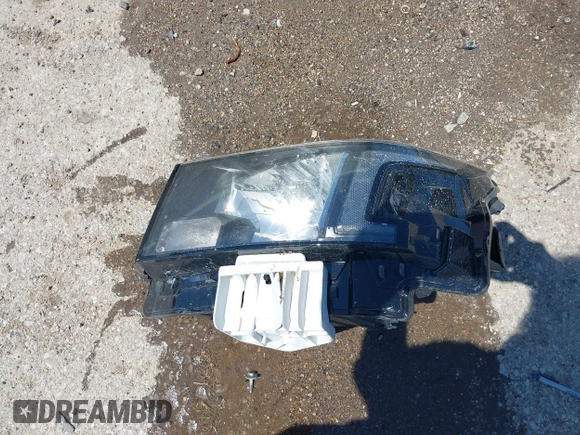 2024 Nissan Frontier SV with VIN 1N6ED1EJ0RN634679, listed as a IAAI auction lot 42075250 with 2,296 mi miles and . Bid and sale history available at DreamBid. Image 12.