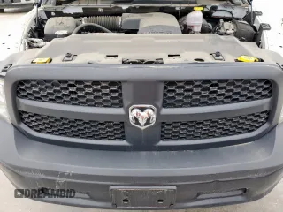 2022 Ram 1500 Tradesman z VIN 3C6RR7KG7NG375443, wystawiony jako Copart lot #45887735 z przebiegiem 2 301 mil mil oraz Szkoda całkowita • Salvage title. Historia ofert i sprzedaży dostępna na DreamBid. Obrazek 11.