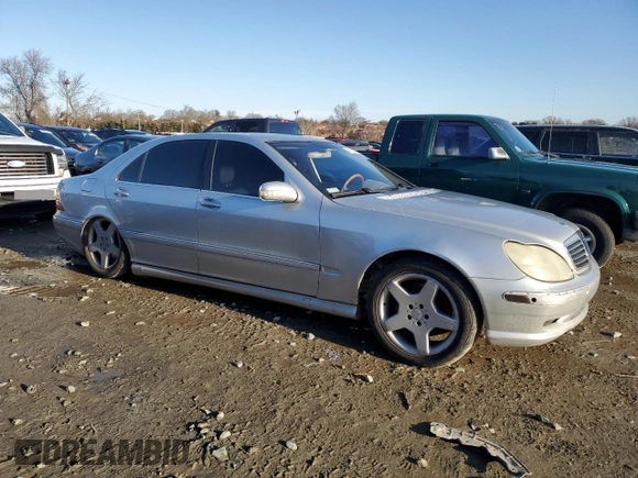 2002 Mercedes-Benz S-Class 4.3L with VIN WDBNG70JX2A233642, listed as a Copart auction lot 44129705 with 144,793 mi miles and Salvage Title. Bid and sale history available at carsss.com. Image 4.