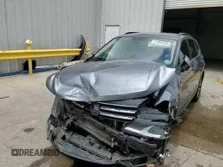 2021 Volkswagen Tiguan S z VIN 3VV1B7AX6MM150458, wystawiony jako Copart lot #51954435 z przebiegiem 66 137 mil mil oraz Szkoda całkowita • Salvage title. Historia ofert i sprzedaży dostępna na DreamBid. Obrazek 14.