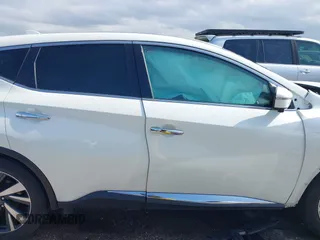 2023 Nissan Murano SL z VIN 5N1AZ2CS0PC130237, wystawiony jako IAAI lot #42103971 z przebiegiem 48 316 mil mil oraz . Historia ofert i sprzedaży dostępna na DreamBid. Obrazek 14.