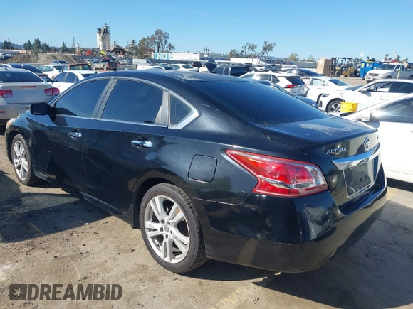 2013 Nissan Altima SV with VIN 1N4BL3APXDN442182, listed as a IAAI auction lot 41840904 with 113,032 mi miles and . Bid and sale history available at DreamBid. Image 3.