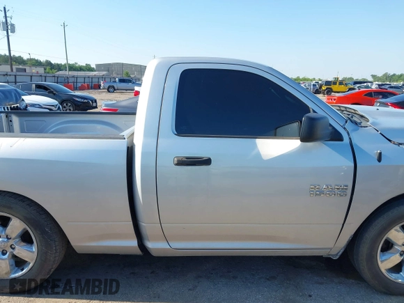 2016 Ram 1500 Tradesman with VIN 3C6JR6AG2GG262141, listed as a IAAI auction lot 42238981 with 118,102 mi miles and . Bid and sale history available at DreamBid. Image 14.