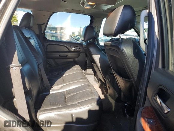 2012 GMC Yukon SLT with VIN 1GKS1CE03CR137258, listed as a Copart auction lot 87684815 with 253,348 mi miles and Salvage Title. Bid and sale history available at carsss.com. Image 11.