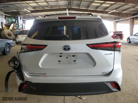 2023 Toyota Highlander Hybrid XLE with VIN 5TDKBRCH4PS116107, listed as a Copart auction lot 47983275 with 96,311 mi miles and Salvage Title. Bid and sale history available at carsss.com. Image 6.