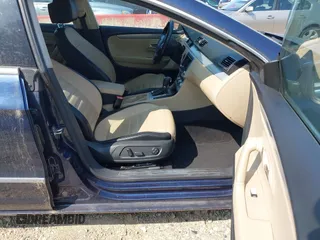 2013 Volkswagen CC Sport Plus z VIN WVWBP7ANXDE553061, wystawiony jako IAAI lot #42468114 z przebiegiem 106 812 mil mil oraz . Historia ofert i sprzedaży dostępna na DreamBid. Obrazek 5.