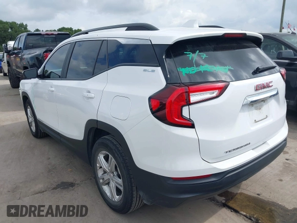 2022 GMC Terrain SLE z VIN 3GKALMEV7NL301774, wystawiony jako IAAI lot #42734720 z przebiegiem 48 012 mil mil oraz . Historia ofert i sprzedaży dostępna na DreamBid. Obrazek 3.