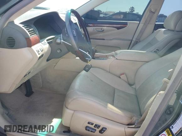 2007 Lexus LS 460 с VIN JTHBL46F275044449, выставлен на аукционе Copart как лот 59719565 с пробегом 127 836 миль миль и Списание • Salvage title. История ставок и продаж доступна на DreamBid. Изображение 7.