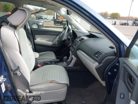 2014 Subaru Forester Premium z VIN JF2SJADC0EH551474, wystawiony jako IAAI lot #41977613 z przebiegiem 62 979 mil mil oraz . Historia ofert i sprzedaży dostępna na DreamBid. Obrazek 5.