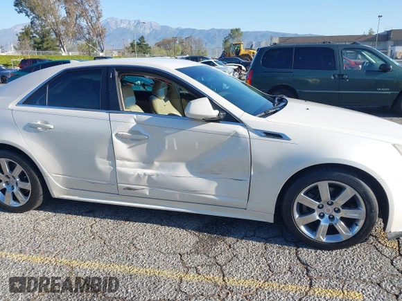 2013 Cadillac CTS Luxury с VIN 1G6DF5E59D0108028, выставлен на аукционе IAAI как лот 41956153 с пробегом 106 933 миль миль и . История ставок и продаж доступна на DreamBid. Изображение 6.