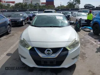 2016 Nissan Maxima S with VIN 1N4AA6AP2GC430689, listed as a IAAI auction lot 41913701 with 132,637 mi miles and . Bid and sale history available at DreamBid. Image 12.
