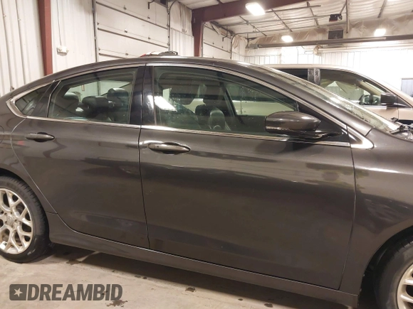 2015 Chrysler 200 C with VIN 1C3CCCEG5FN540181, listed as a IAAI auction lot 41864651 with 165,012 mi miles. Bid and sale history available at carsss.com. Image 13.