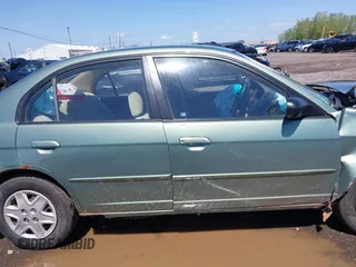 2004 Honda Civic LX z VIN 2HGES15554H591164, wystawiony jako IAAI lot #42289863 z przebiegiem 200 500 mil mil oraz . Historia ofert i sprzedaży dostępna na DreamBid. Obrazek 13.
